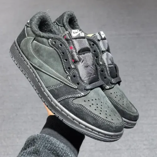 Nike Air Jordan 1 Low OG SP x Travis Scott "Black Phantom tam 42