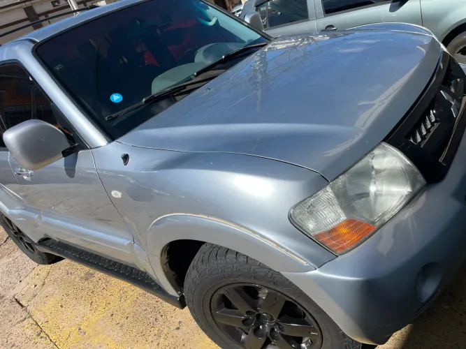 Mitsubishi Pajero GLS Hpe/hpe Full 3.8 233cv 5P AUT 2006