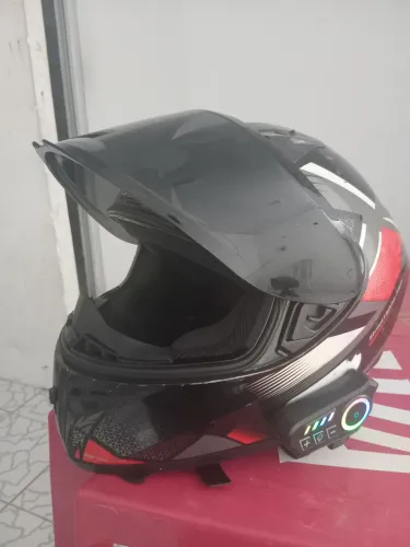 Vendo capacete da marca xtroy