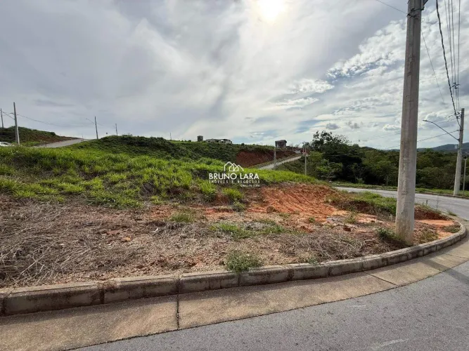 Lote à venda no Condomínio Horizontes, bairro Guarujá Mansões Betim/MG