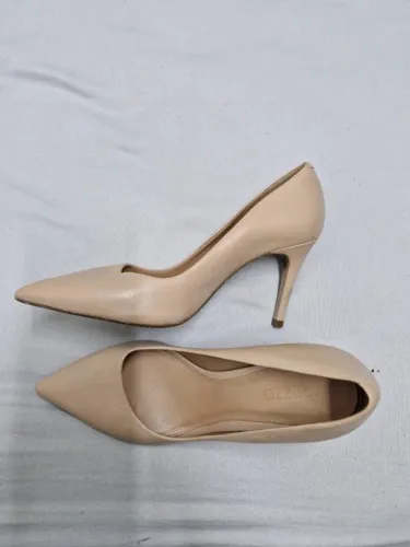 Scarpin Arezzo Salto Fino True Sand