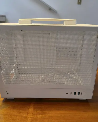 Gabinete DeepCool CH160 Branco ? Mini-ITX