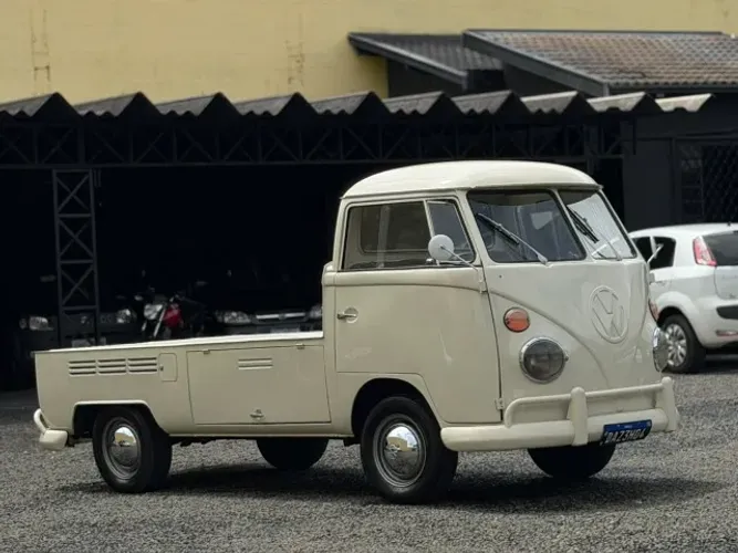 Volkswagen Kombi Furgão 1975