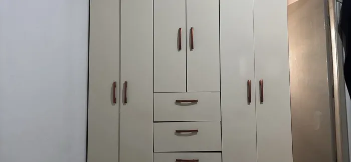 Guarda Roupas