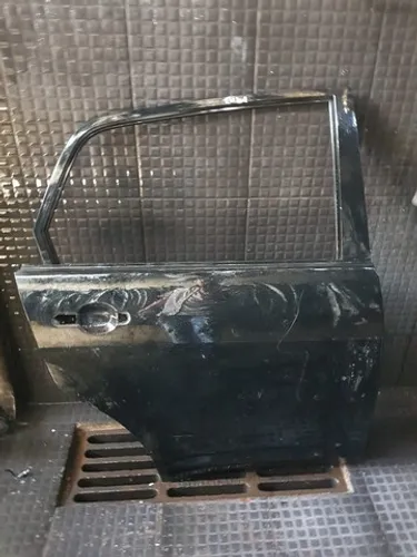 Porta Nissan tiida 