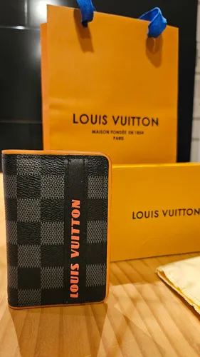 Vendo carteira Louis Vuitton