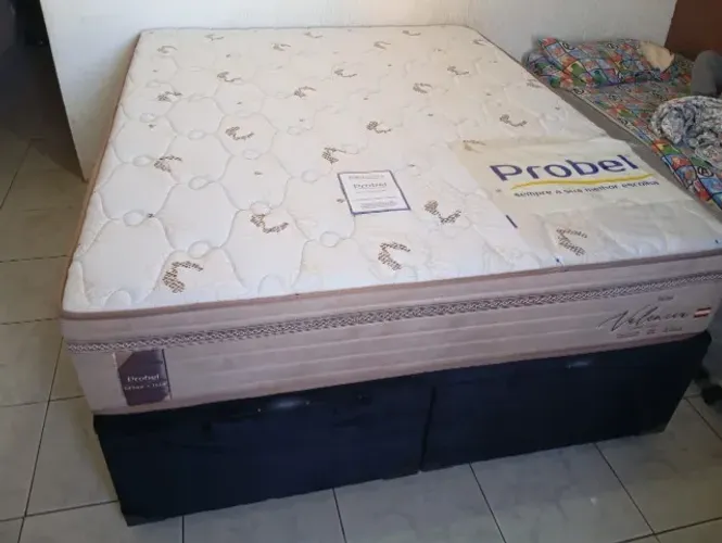 cama box com bau Probel ( queen size ) 