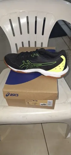 Tênis asics gel rocket 11
