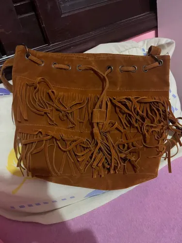Bolsa aveludada Marrom com Franjas