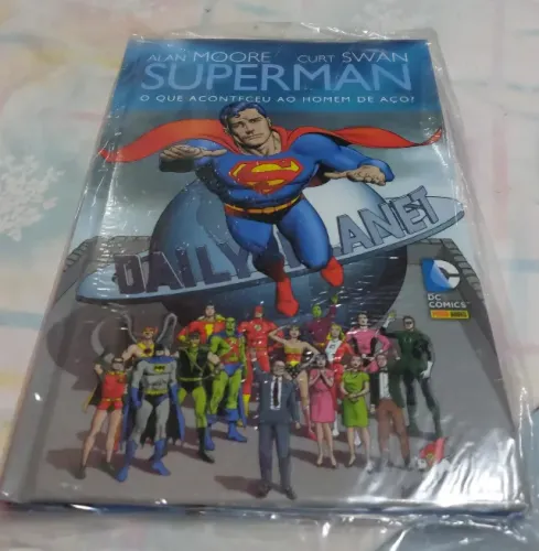 Superman - O que Aconteceu ao Homem de Aço -Moore e Swan - Capa Dura- Lacrado - DC