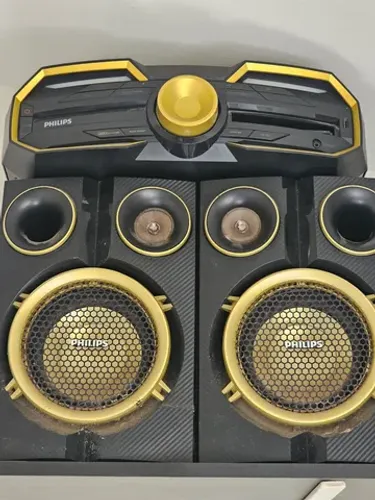 Vendo microsystem Philips. Leia a descrição 