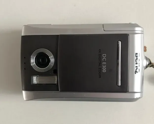 Câmera Fotográfica Colecionadores Vintage BENQ DC E300