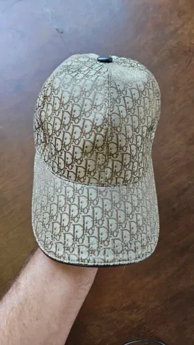 Chapéu Christian Dior 