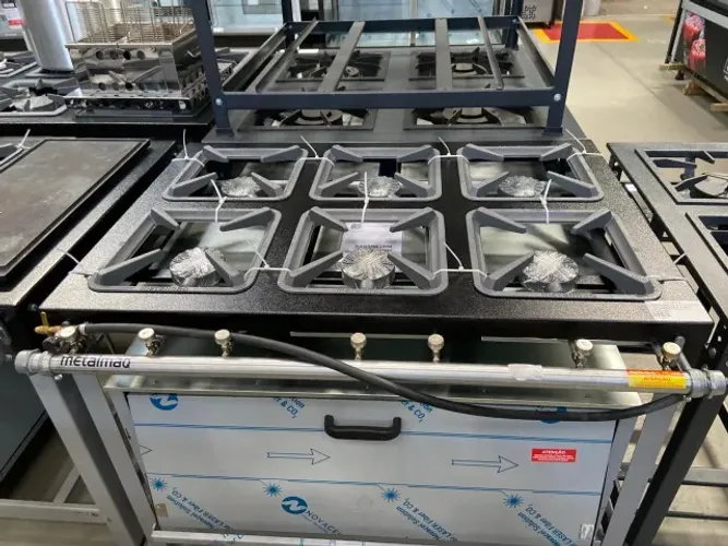 FOGÃO 6 BOCAS ALTA PRESSÃO STORI PREMIUM M19 30X30 COM SUPER FORNO P6,5 - METALMAQ