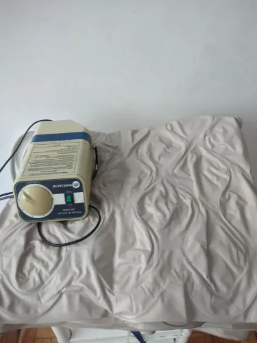 COLHÃO DE AR HOSPITALAR COM COMPRESSOR