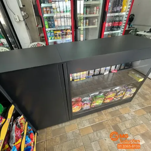 Balcão Vitrine + Caixa Comercial