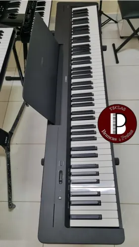 Piano Digital Yamaha P-145 - NOVO - Aceitamos Trocas - Dividimos em até 12X