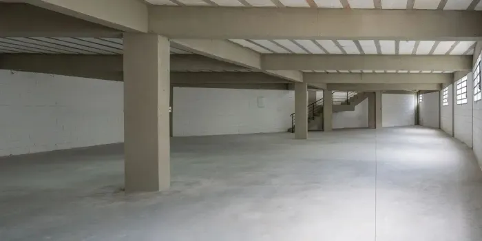 Galpão/Depósito/Armazém para aluguel com 637 metros quadrados
