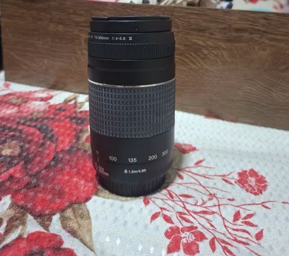 Lente Canon 75-300