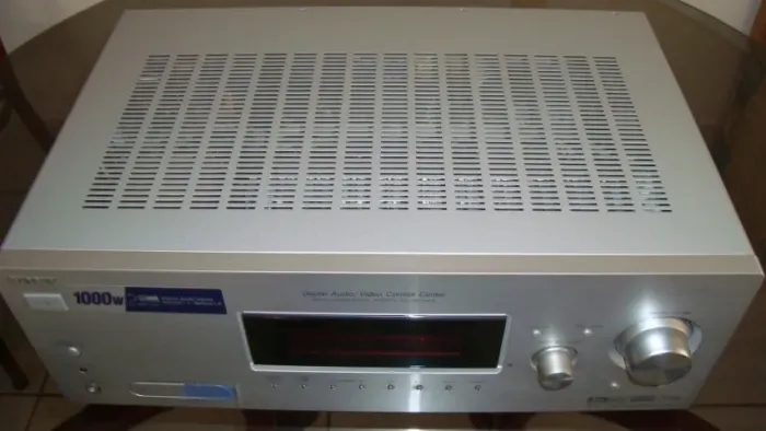 Receiver/ Amplificador Sony STR - K 880 Usado / Conservado