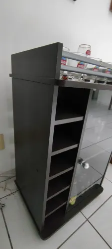 Bar MDF e vidro