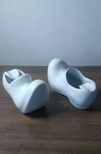 Par de antigos cinzeiros porcelana