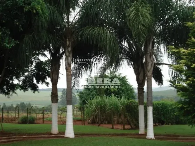 VENDA - CHÁCARA CERCADO / ARAÇOIABA DA SERRA/SP