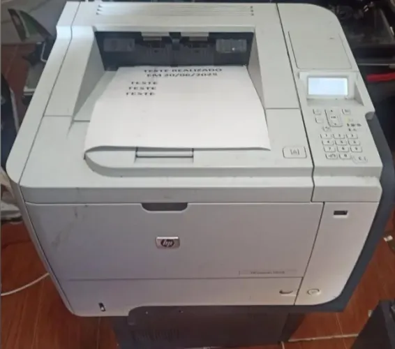 Impressora marca Hp LaserJet P3015