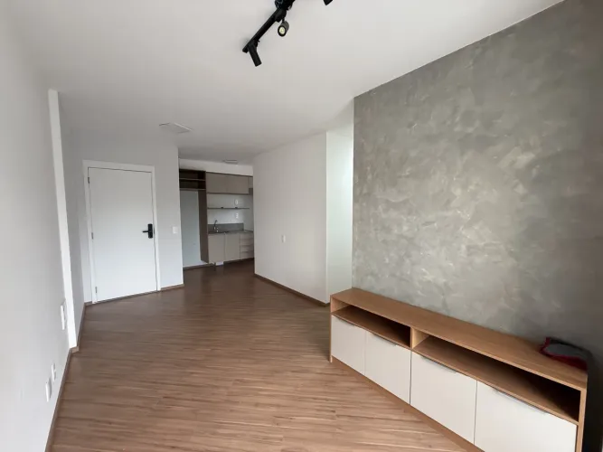 Apartamento para Locação em São Paulo, Lapa, 3 dormitórios, 1 banheiro, 1 vaga