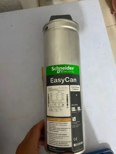 Capacitor