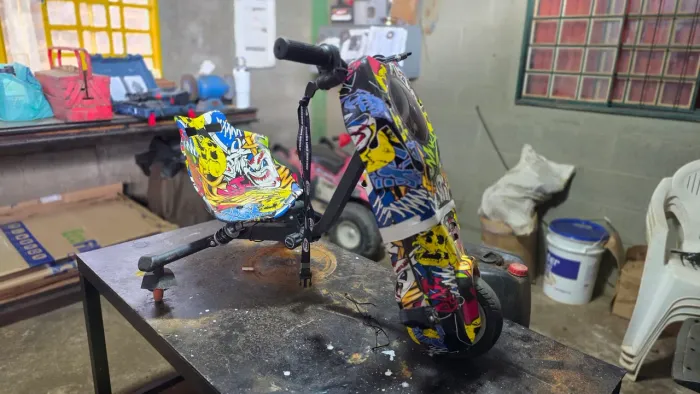 Triciclo elétrico drift trike