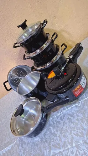 Jogo de panelas com 7 peças