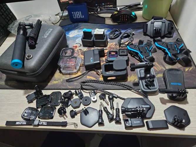 GoPro Hero 10 + Acessórios - Conjunto Completo