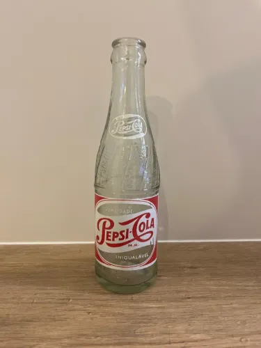 Rara garrafa de Pepsi-cola