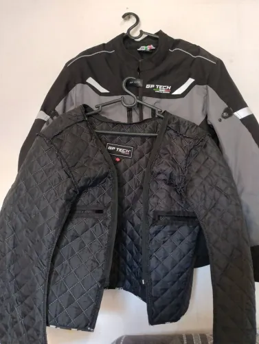 Jaqueta GP Tech Essence 2, Com proteção. 