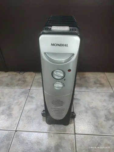 Aquecedor a Óleo Mondial 220V / 1500W