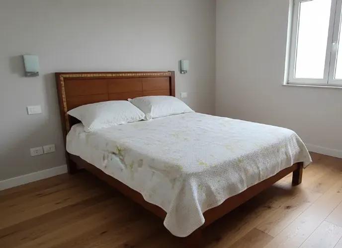 Cama De Casal Mdf Madeira Polida Usada Bom Estado
