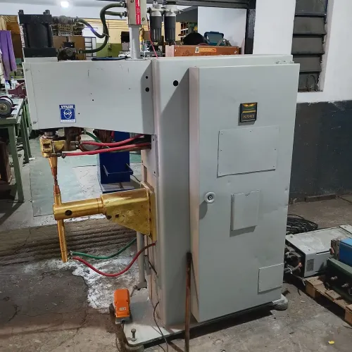 Máquina de Solda Ponto Simonek 100 KVA 380 V