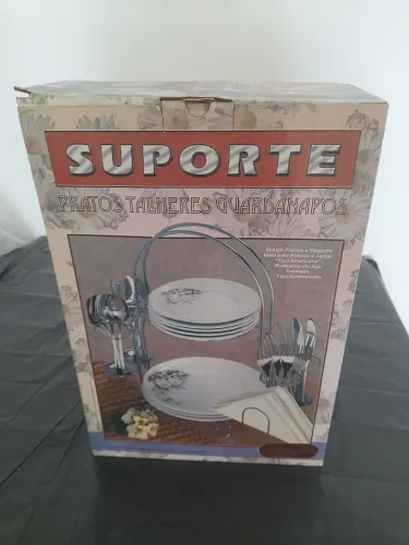 Suporte para pratos, talheres e guardanapos