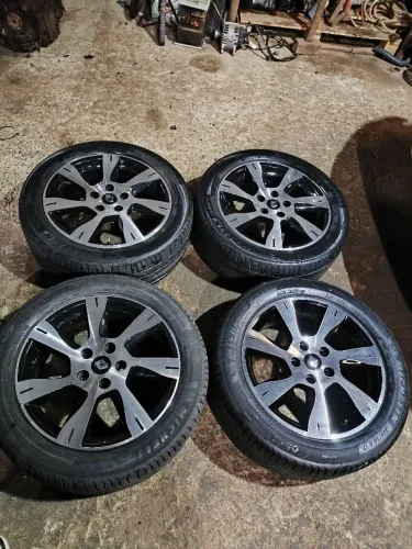 Jogo de Rodas Fluence Privilege Original R17