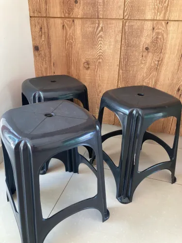 Kit com 3 Bancos de Plástico Tramontina - Preto