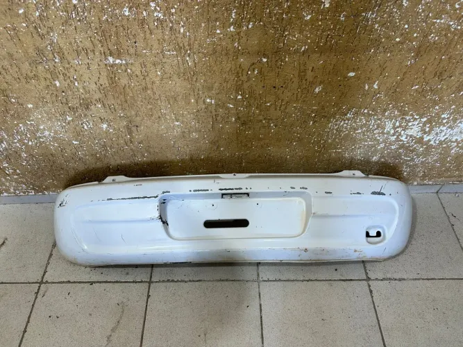 Parachoque traseiro Celta 1999/2000/2001/2002/2003/2004/2005/2006