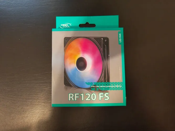Ventoinha Fan DeepCool RF120 FS 120mm PWM LED - Usada