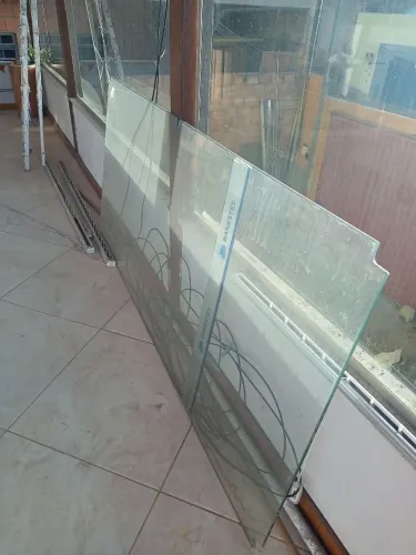 Vidros10 mlimet. temperados medidas 100x95.