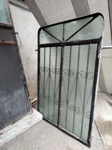 PORTA E JANELA