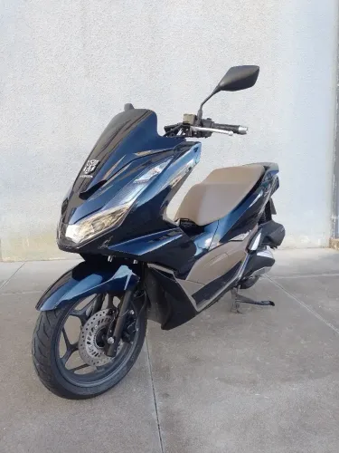 PCX 2025 DLX com ABS