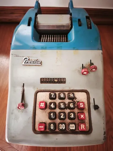 Calculadora Mecânica Precisa 106.12.10 - Raridade Vintage Colecionável