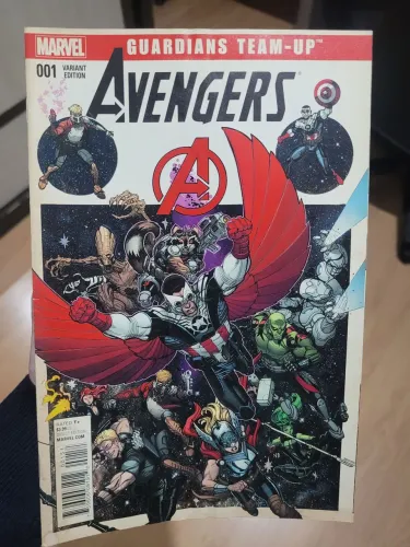 Marvel Avengers #1 Guardians Team-Up Variant Cover - HQ Importada USA