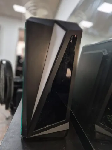 Gabinete gamer mid tower zerado vidro 4 mm