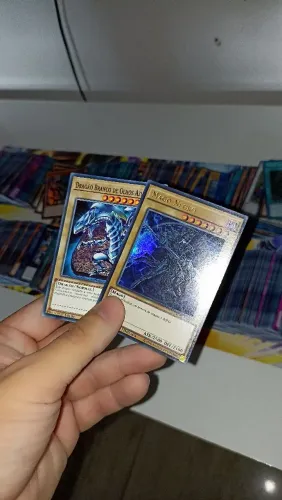 Lote coleção de 430 cartas originais de Yu-Gi-Oh